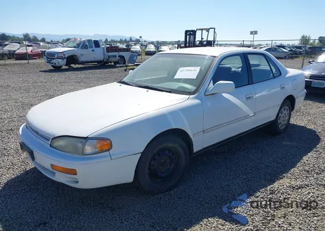 1996 Toyota Camry Dx/Le/Xle из США, поврежденный, VIN JT2BG12K6T0407553